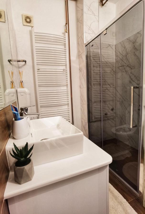 Pale City Center Apartment ภายนอก รูปภาพ